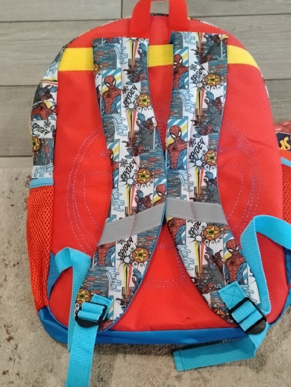 Spider-Man 5 Pc Backpack Set - Picture 12 of 16